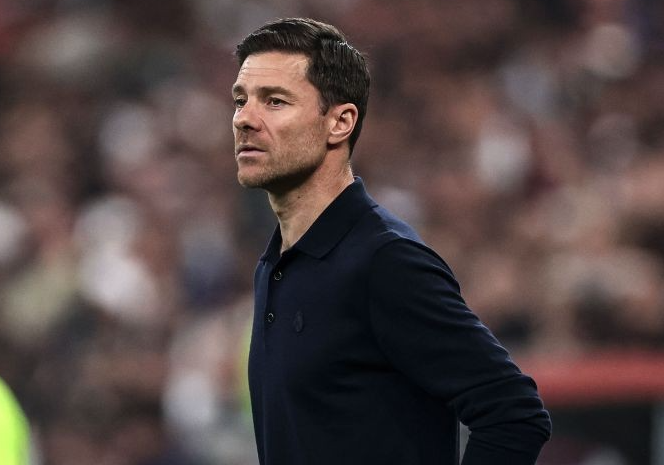 皇马解雇主帅阿隆索 由阿韦洛亚接任