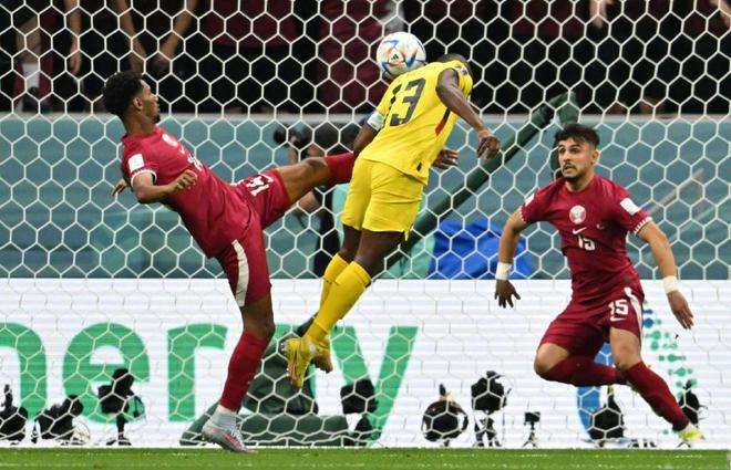 卡塔尔世界杯第一个进球是谁的 瓦伦西亚点射造世界杯首球