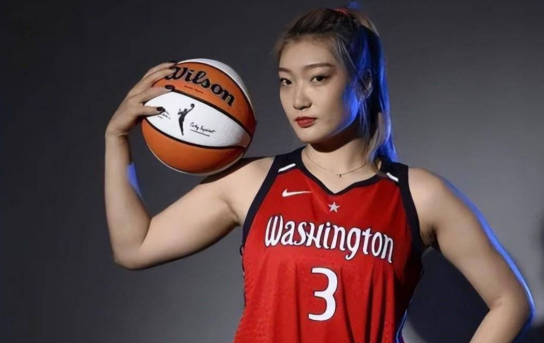 李梦入选WNBA最佳新秀阵容 圆满赛季结束后驰援中国女篮