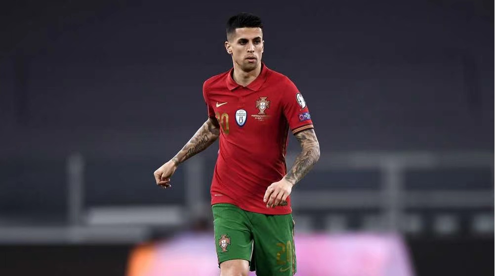 葡萄牙和乌拉圭足球谁厉害？双方实力不分伯仲