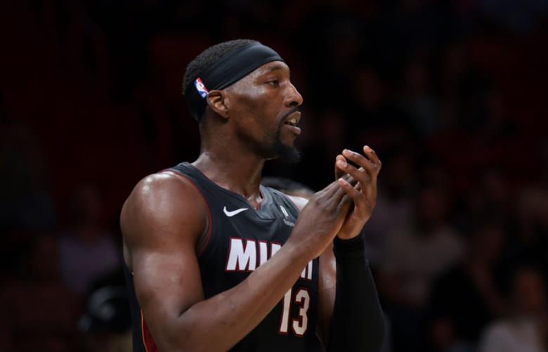 阿德巴约回应83分批评 不在乎外界为此生气