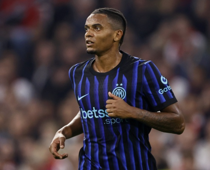 我可以101%确认国米会1500万欧买断阿坎吉，对他非常满意