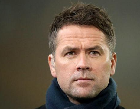 欧文：曼联重返巅峰是漫长过程，表现不佳的责任不能只归咎于教练