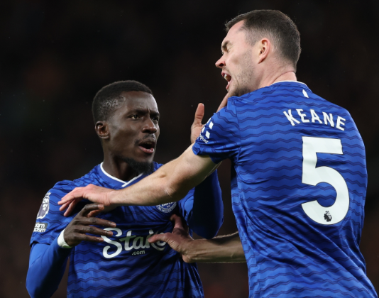 TA：盖耶预计禁赛三场，埃弗顿希望减轻禁赛影响