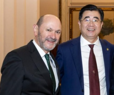 宋凯：中国人热爱皇马和巴萨，我们的教练正在拉玛西亚参与合作