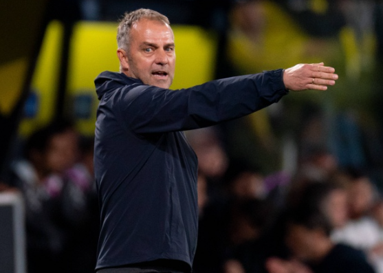 世体：弗里克巴萨2.0时代今日启航，对阵神户将检验成色