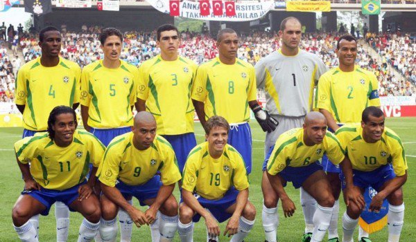 卡洛斯为巴西队获得世界杯冠军有着巨大的功劳