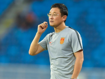 孙继海：邵佳一是现阶段适合执教国足的人，搞青训急功近利不可取