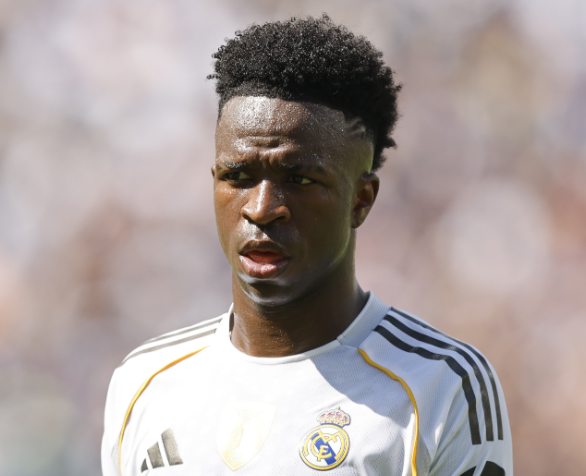 记者：维尼修斯下赛季留队可能性很低，皇马至少要价1.5亿欧