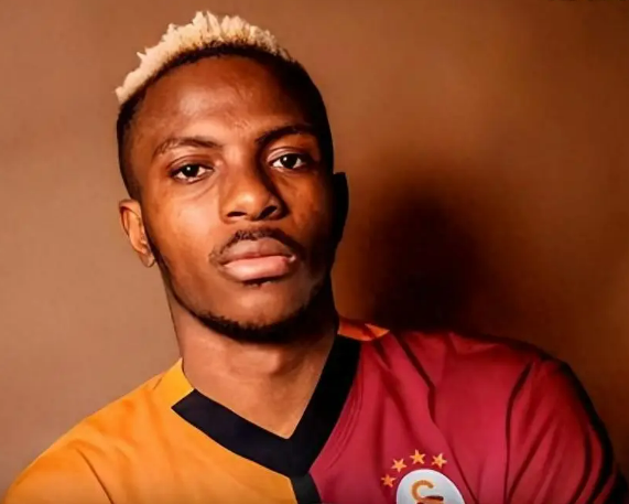 利雅得新月保留了引进萨拉赫的预算，考虑签下奥斯梅恩