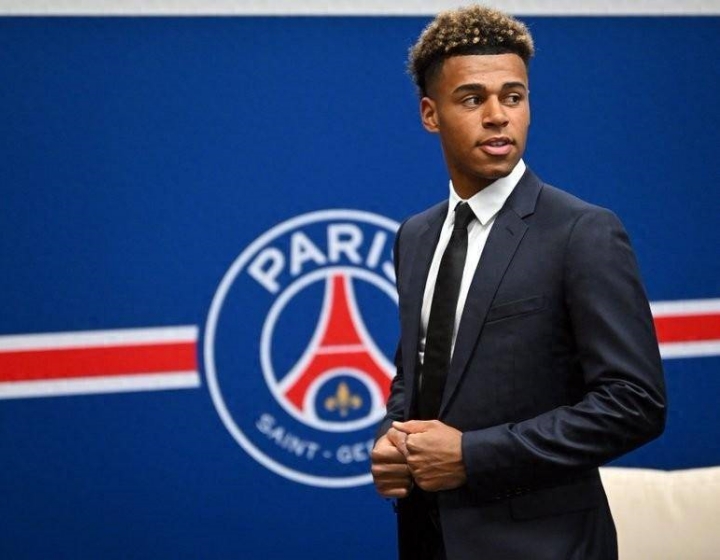 巴黎肯定不想和皇马做生意！法媒：皇马接触杜埃，但巴黎拒绝谈判