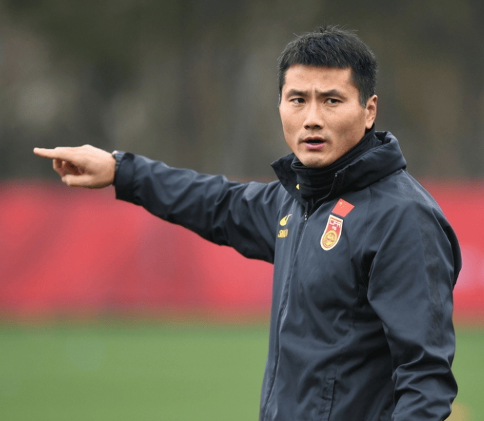 赵鹏：邵佳一挂帅国足是不错的选择，说不一定还有意想不到的结果