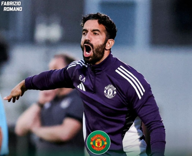 颜面扫地，曼联开赛2周仅剩两线作战，今夏2.2亿打造三叉戟