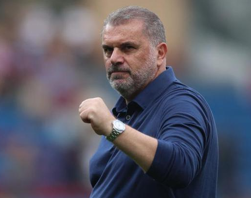 热刺进决赛后澳波动情演讲：你们令我无比自豪，我们能够创造历史