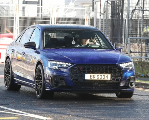 太阳报:哈兰德新的奥迪S8亮相,前几天刚添置兰博基尼