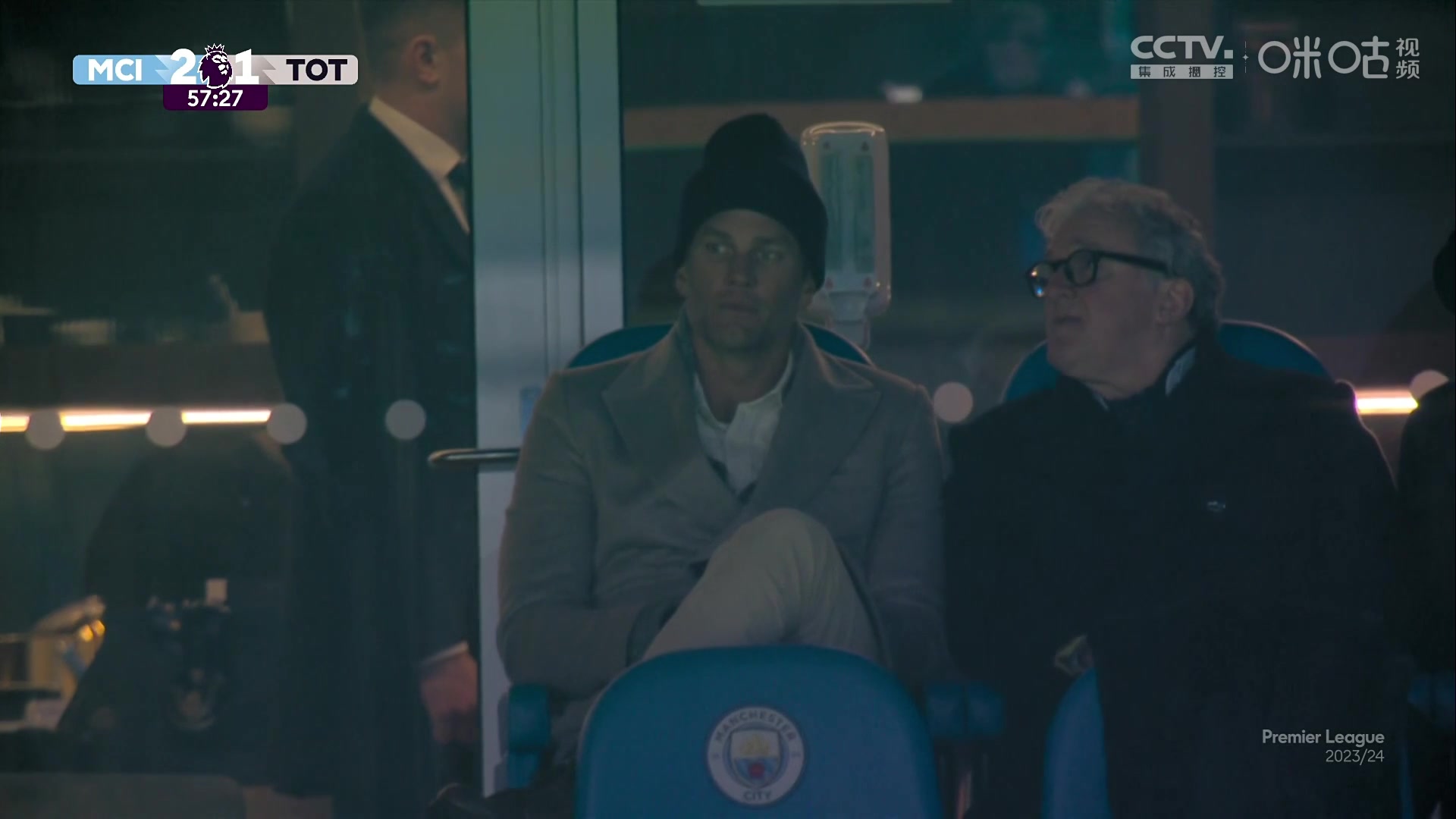 伊蒂哈德球场再燃战火曼城力求全取三分紧追榜首集团